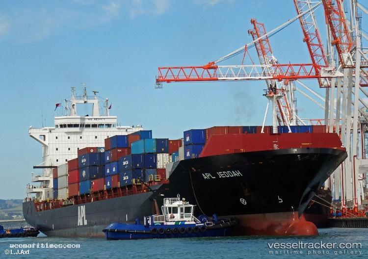 Apl-Jeddah - Container Ship vessel registered in Singapore