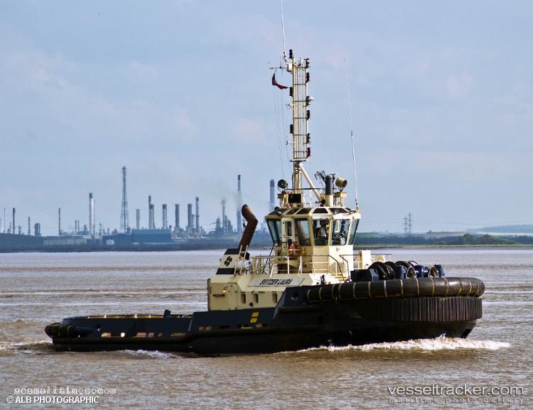 Svitzer-Laura - Tug vessel registered in United Kingdom