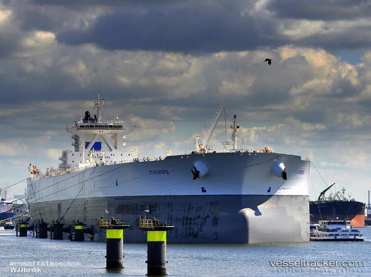 Sa-Europe - Fso Oil vessel registered in Bahamas