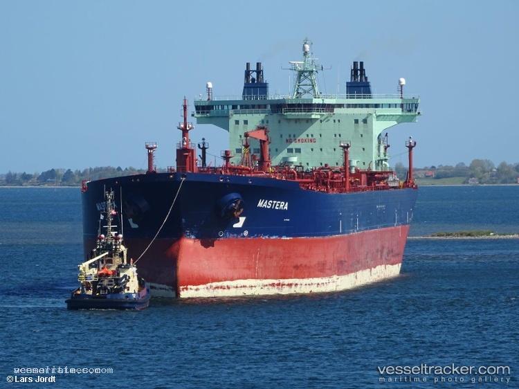 Wind - Crude Oil Tanker vessel registered in Antigua and Barbuda
