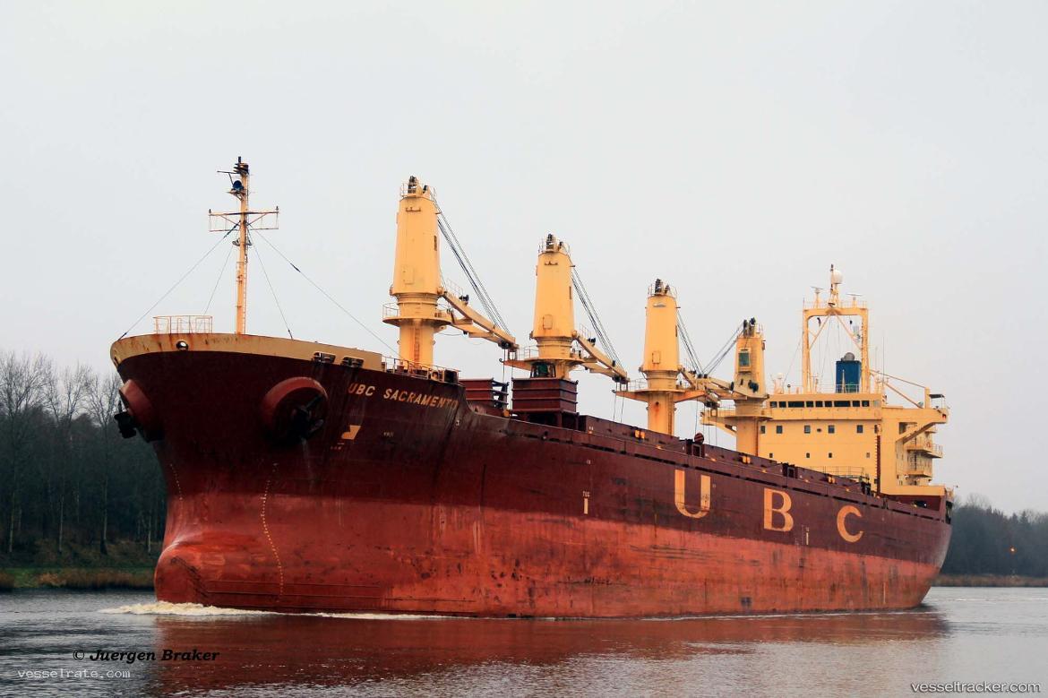 Breeze-1 - General Cargo Ship vessel registered in Panama