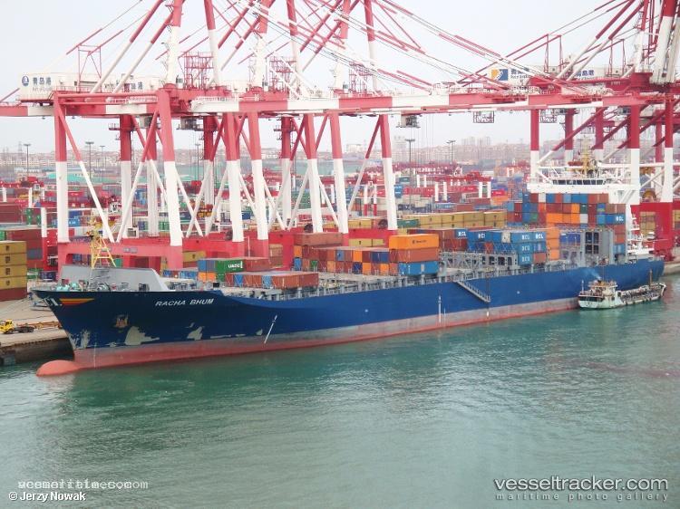 Racha-Bhum - Container Ship vessel registered in Singapore