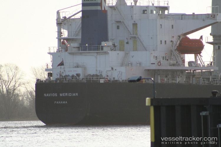 Pacific-Bulk - Bulk Carrier vessel registered in Indonesia