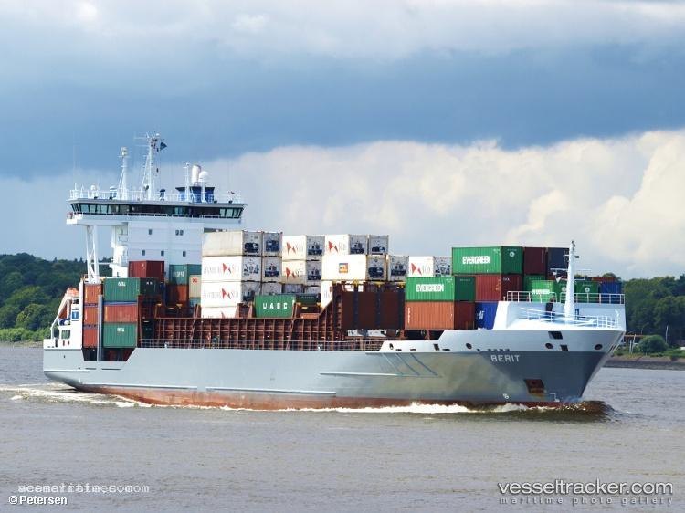 Wec-Vermeer - Container Ship vessel registered in Cyprus
