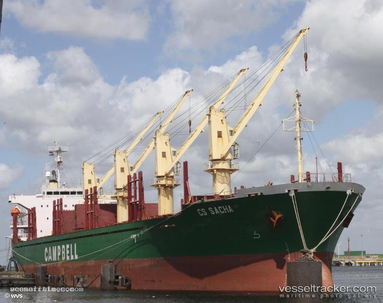 Navis - Bulk Carrier vessel registered in Saint Kitts and Nevis