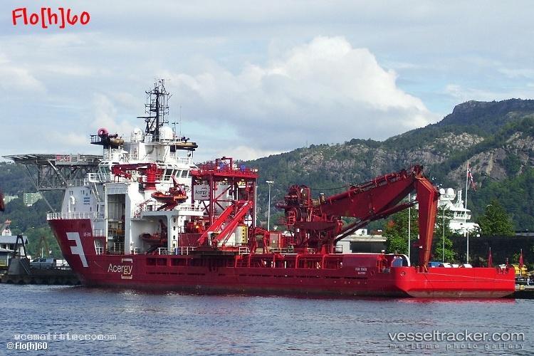 Oceanicasub-Vi - Offshore Support Vessel vessel registered in United Kingdom