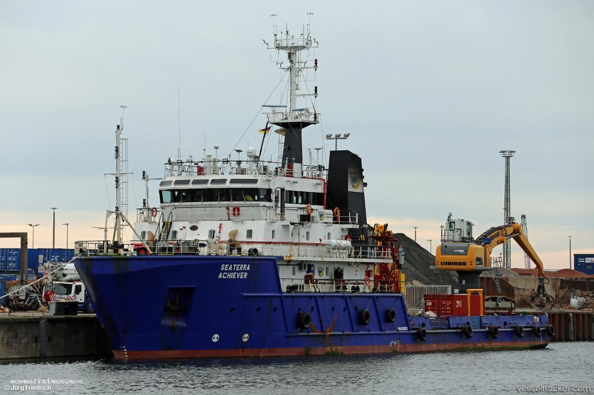 Seaterra-Achiever - Offshore Tug Supply Ship vessel registered in Niue