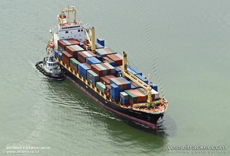 Kota-Halus - Container Ship vessel registered in Singapore