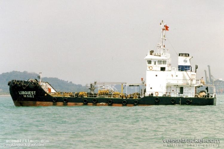 Lubquest - Oil Products Tanker vessel registered in Singapore