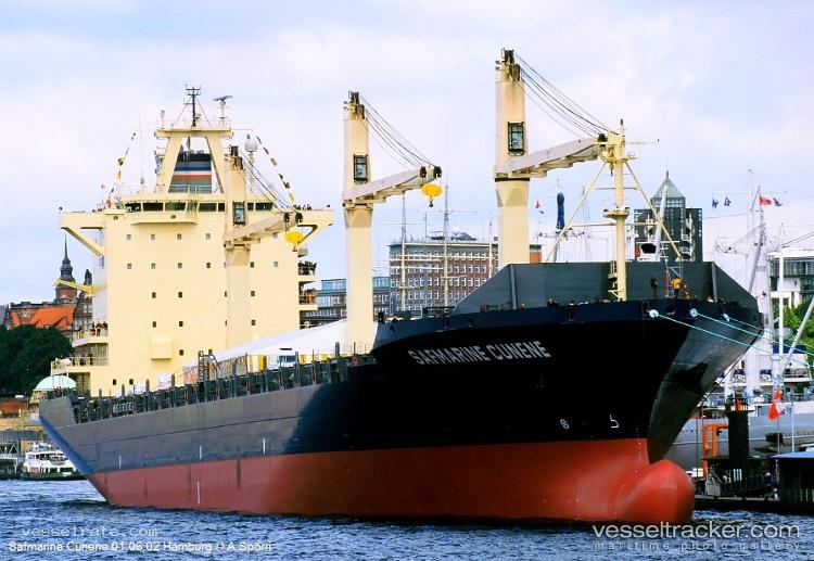 Cf-Athena - Container Ship vessel registered in Marshall Islands
