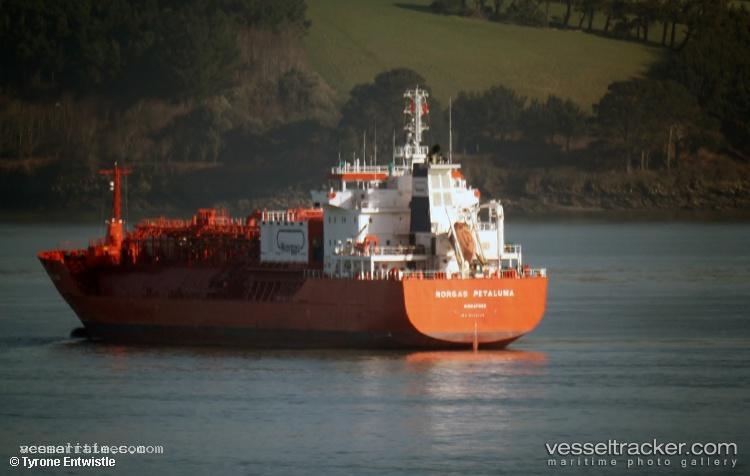 Leonardo-B - Lpg Tanker vessel registered in Marshall Islands