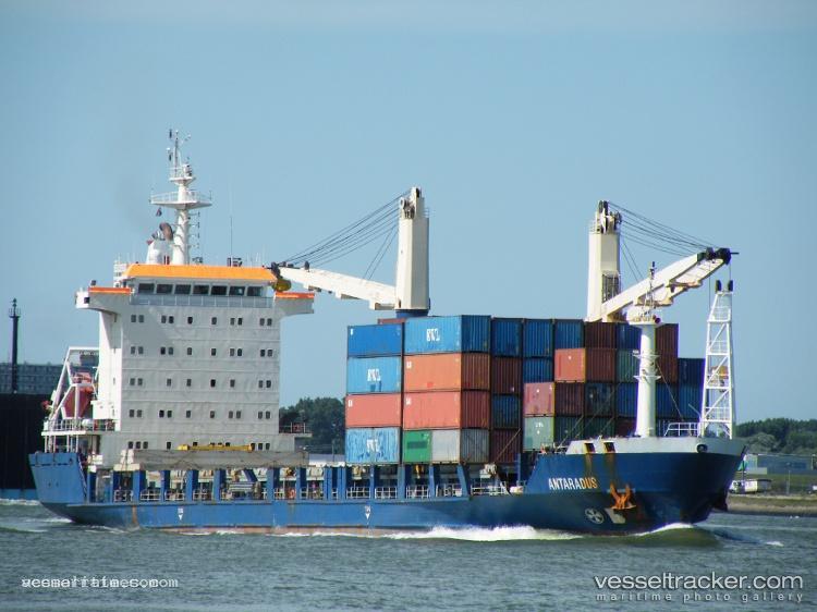 Tanto-Sakti-Ii - General Cargo Ship vessel registered in Indonesia