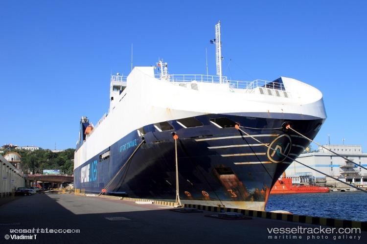 Neptune-Dynamis - Vehicles Carrier vessel registered in Malta