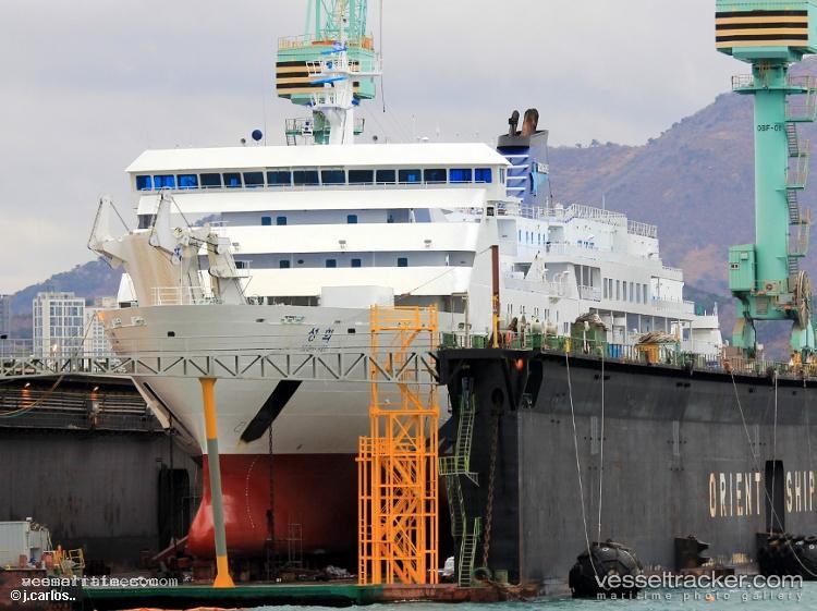 Seong-Hee - Passenger Ro Ro Cargo Ship vessel registered in South Korea