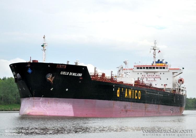 St-Zeezee - Crude Oil Tanker