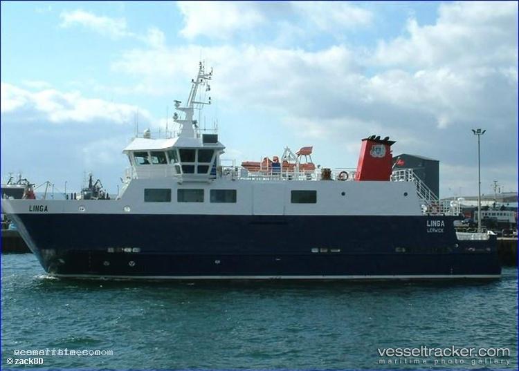 Linga - Passenger Ro Ro Cargo Ship vessel registered in United Kingdom