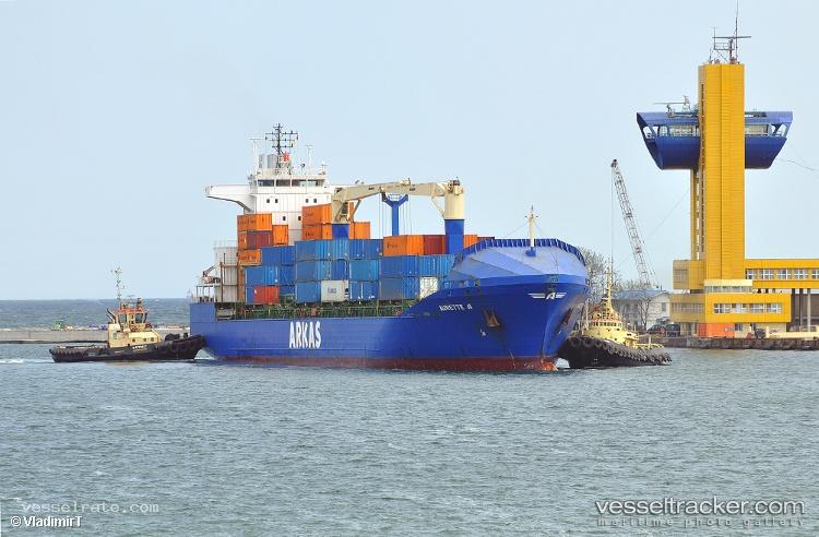 Aurette-A - Container Ship vessel registered in Malta