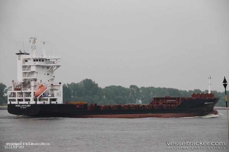 Harbour-Horizon - Container Ship vessel registered in Malaysia