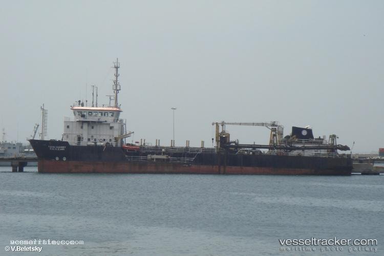 River-Pearl-8 - Hopper Dredger vessel registered in Tanzania