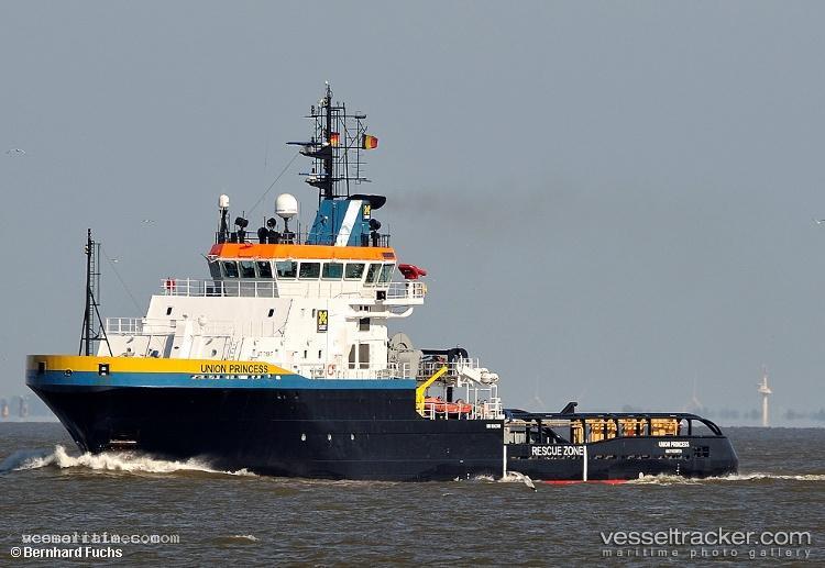 Princess - Service Ship
