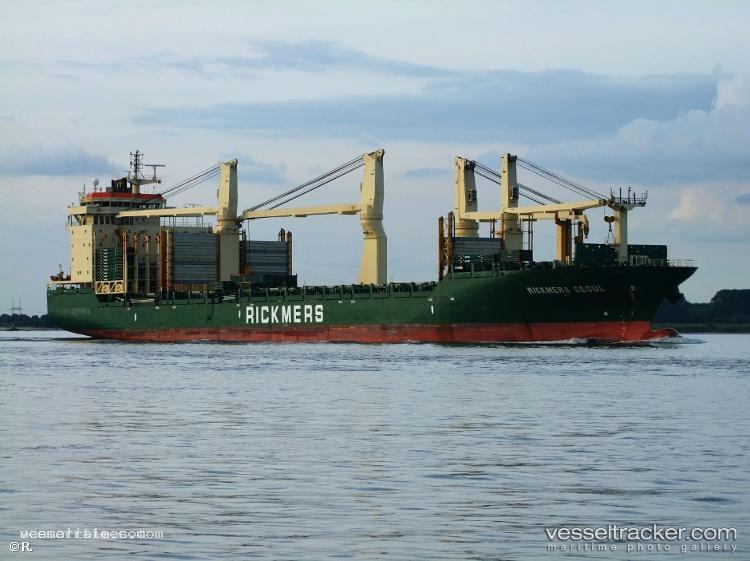 Mpv-Clio - Deck Cargo Ship vessel registered in Portugal