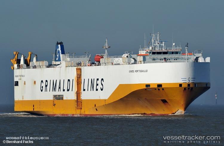 Grande-Portogallo - Vehicles Carrier vessel registered in Italy