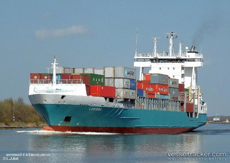 Wec-Van-Gogh - Container Ship vessel registered in Cyprus