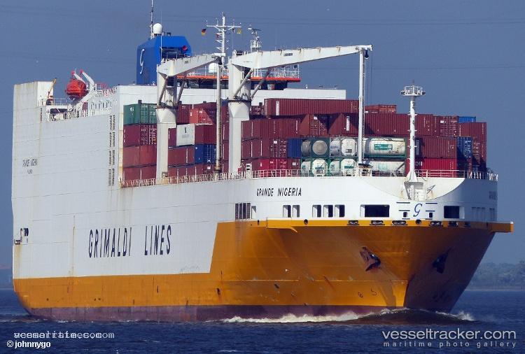 Grande-Nigeria - Vehicles Carrier vessel registered in Italy