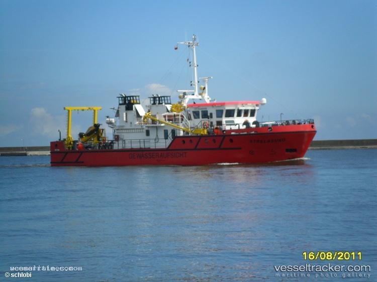 Strelasund - Pollution Control Vessel vessel registered in Germany