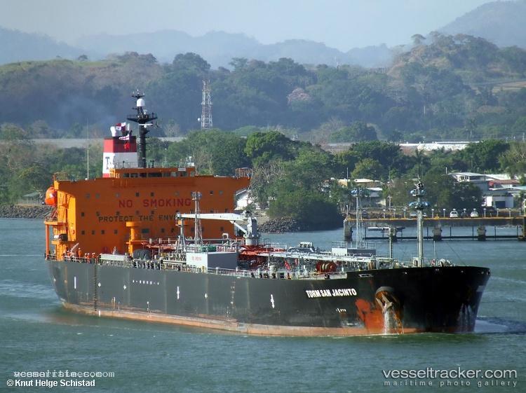 Iris - Crude Oil Tanker vessel registered in Palau