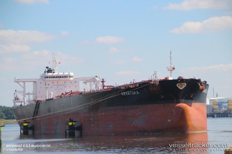 Draco - Crude Oil Tanker vessel registered in Guinea