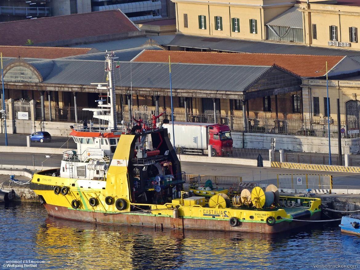 Ievoli-Red - Offshore Tug Supply Ship vessel registered in Italy