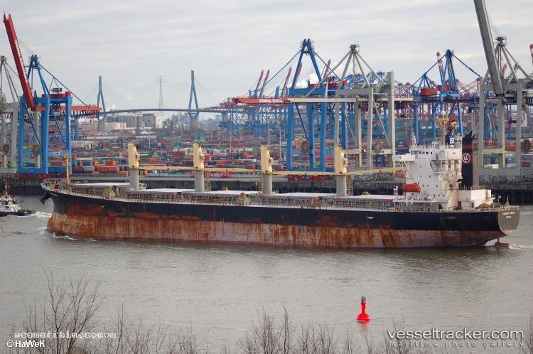 Newseas-Pearl - Bulk Carrier vessel registered in Panama