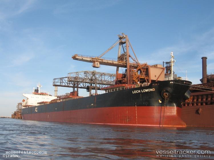 Ekouo - Bulk Carrier vessel registered in Panama
