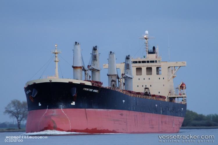 Dong-Long - Bulk Carrier vessel registered in Panama