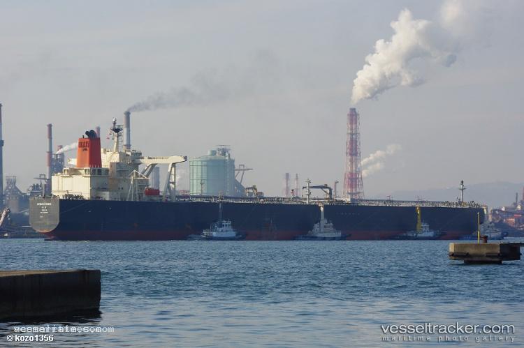New-Tinos - Crude Oil Tanker vessel registered in Liberia