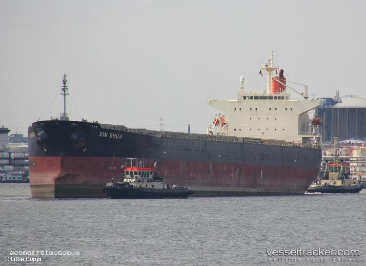 Xin-Shun - Bulk Carrier vessel registered in Panama