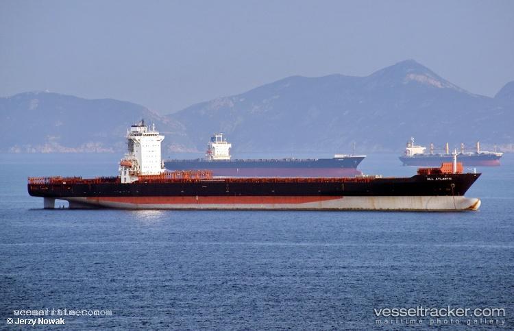 Msc-Ren-V - Container Ship vessel registered in Liberia