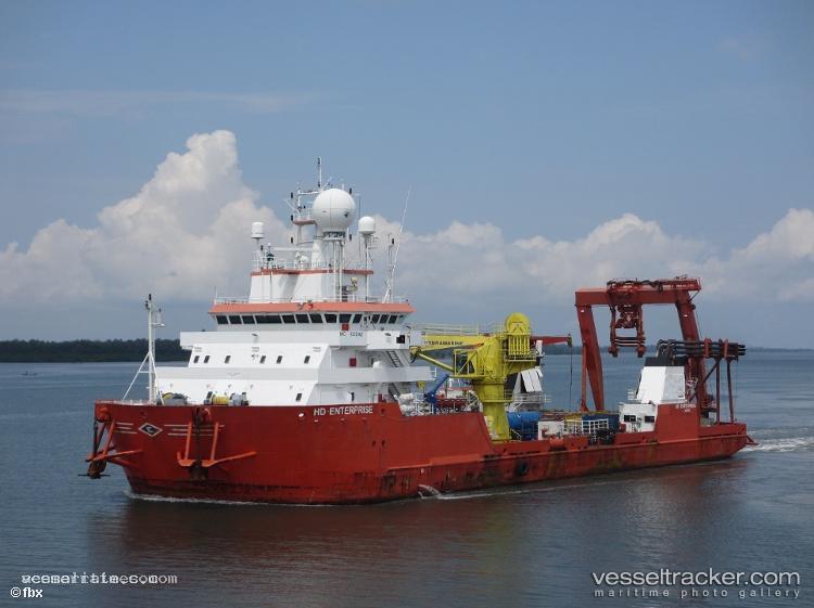 Hd-Enterprise - Cable Layer vessel registered in Nigeria