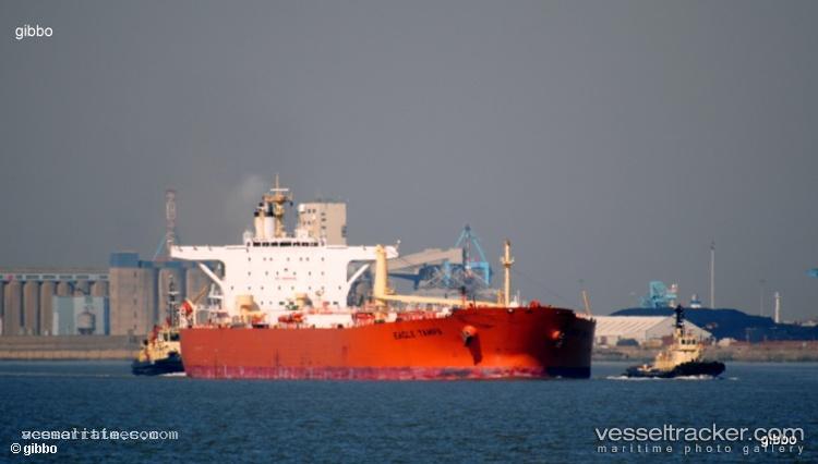 Reus - Crude Oil Tanker vessel registered in Sierra Leone
