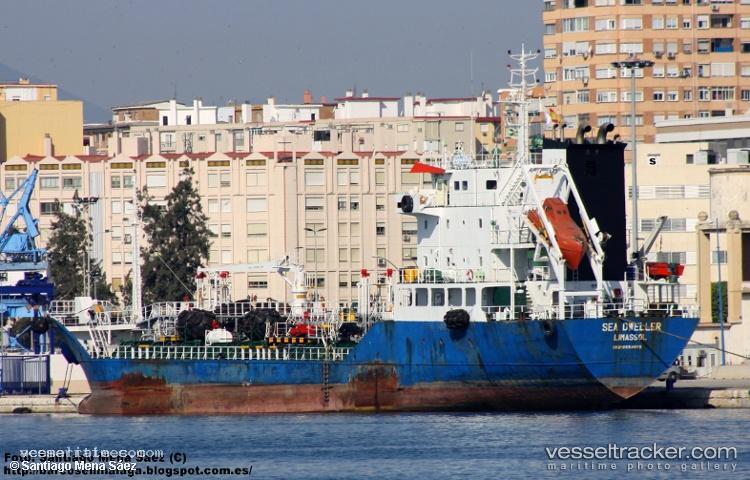 Sea-Dweller - Chemical Oil Products Tanker vessel registered in Sri Lanka