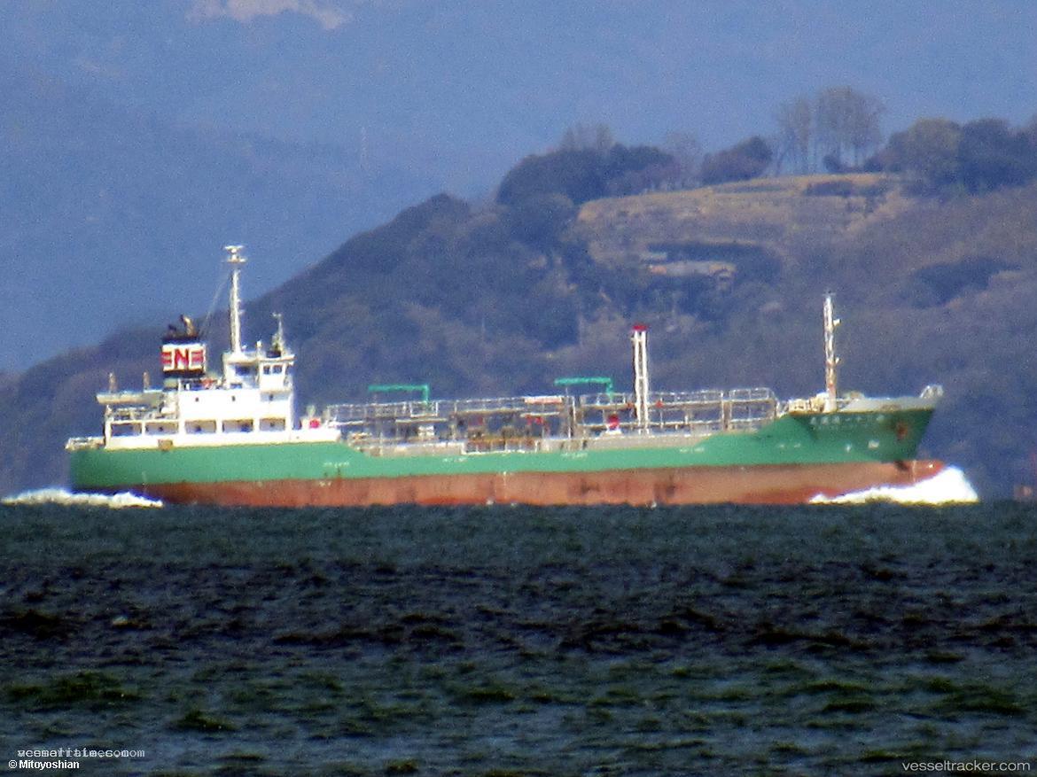 Dong-Nam-Ace - Oil Products Tanker vessel registered in South Korea