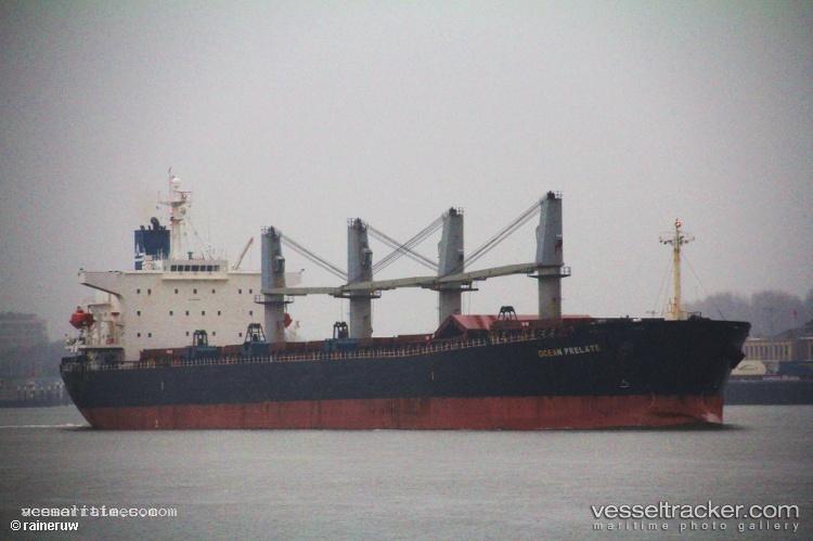 Ocean-Pilgrim - Bulk Carrier vessel registered in Panama