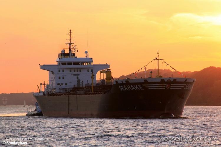 Seahaker - Oil Products Tanker vessel registered in Comoros