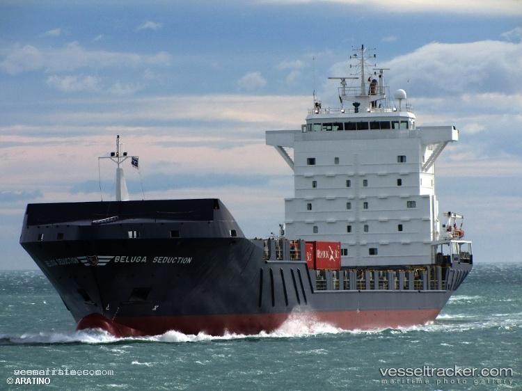 Rotterdam-Trader - Container Ship vessel registered in Antigua and Barbuda