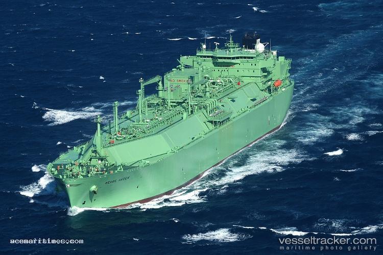 Berge-Arzew - Lng Tanker vessel registered in Bahamas