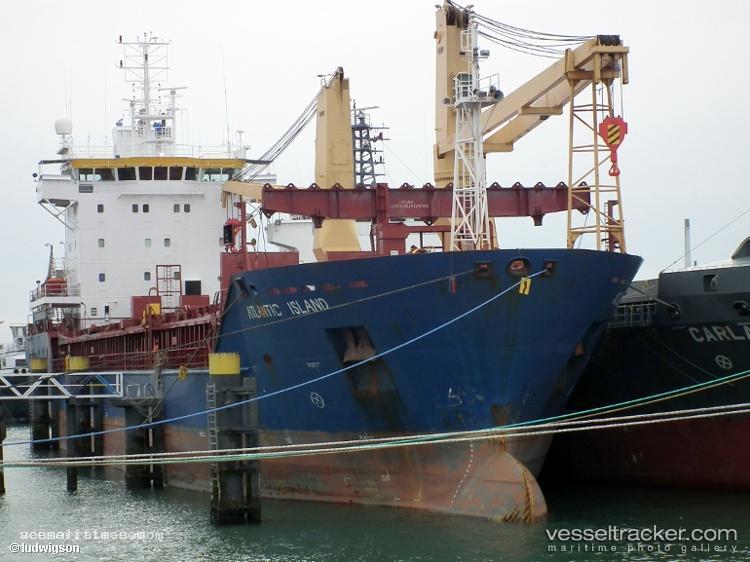 Jolie - General Cargo Ship vessel registered in Cyprus