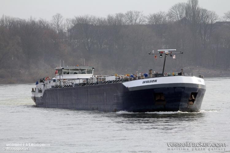 Piz-Argient - Other Tanker vessel registered in Netherlands