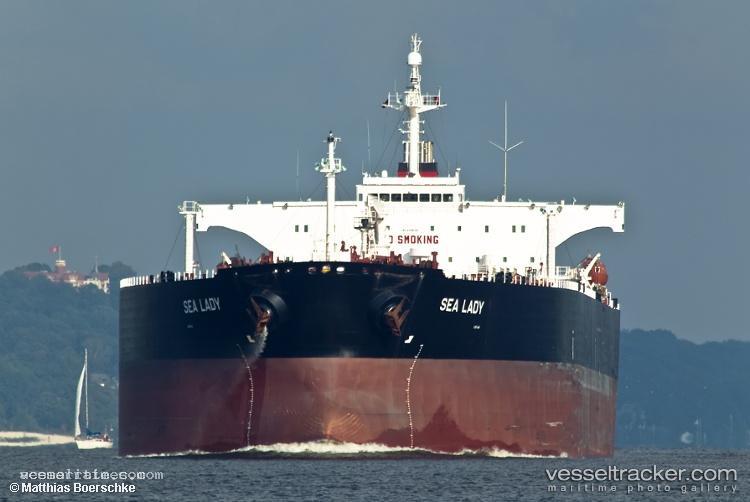 Lauryn - Crude Oil Tanker