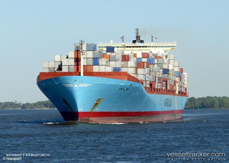 Gsl-Lydia - Container Ship vessel registered in Liberia